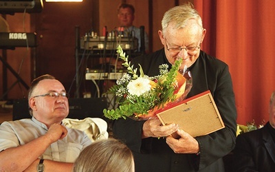 Szczególne podziękowania otrzymał założyciel „Radości”  ks. prał. Tadeusz Fryc