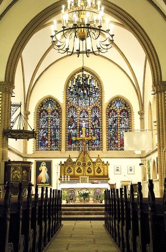 Kościół garnizonowy, jako jeden z nielicznych w Gdańsku, przetrwał wojenną zawieruchę w nienaruszonym stanie 