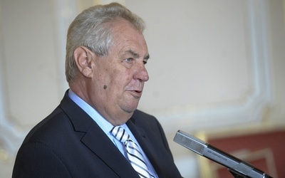 Prezydent Czech przyjął dymisję rządu