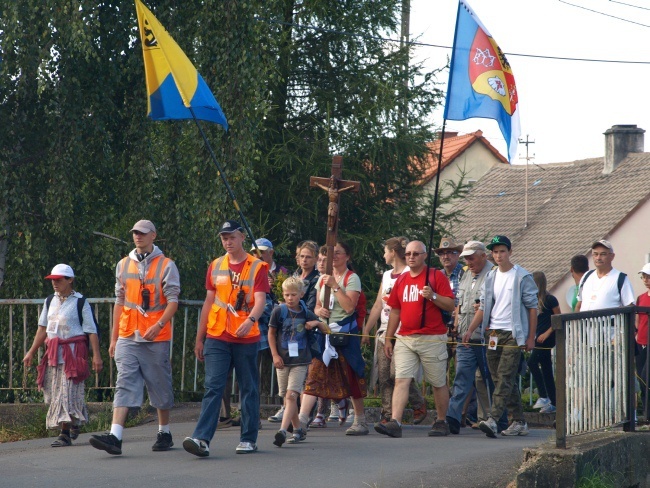 Przed cudowną ikoną 