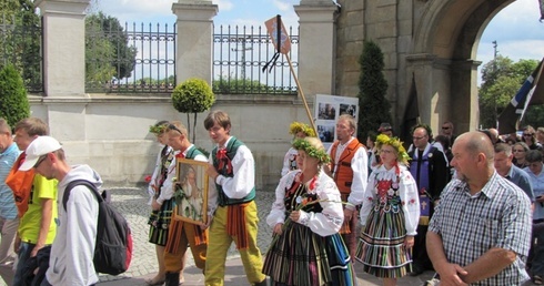 Pielgrzymi dotarli już na Jasną Górę