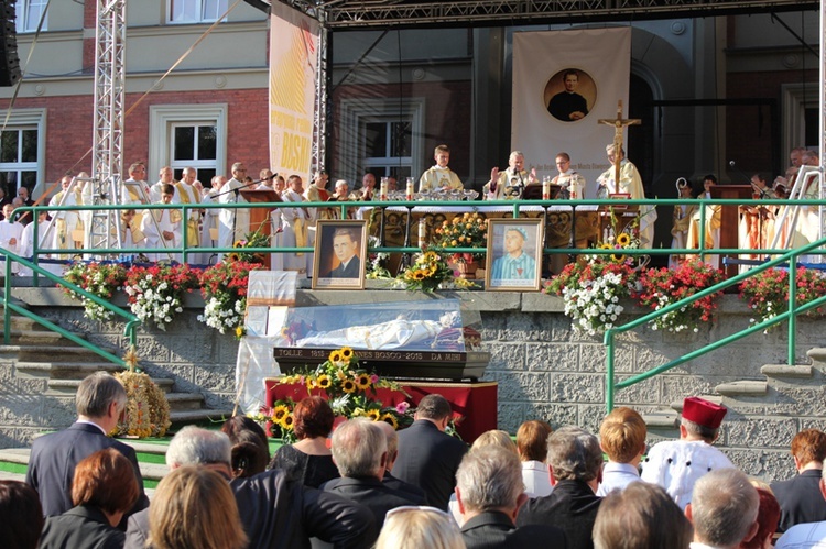 Oświęcim: powitanie relikwii św. Jana Bosko