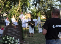 Msza św. polowa przy kapliczce św. Rocha w Łowiczu