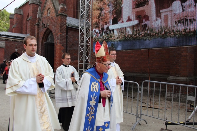 18.08.2013 r. Pielgrzymka kobiet do Piekar Śląskich, cz. 3.