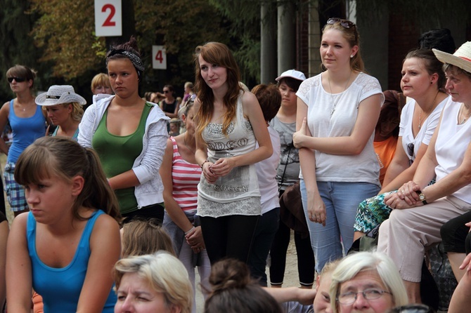 18.08.2013 r. Pielgrzymka kobiet do Piekar Śląskich, cz. 3.