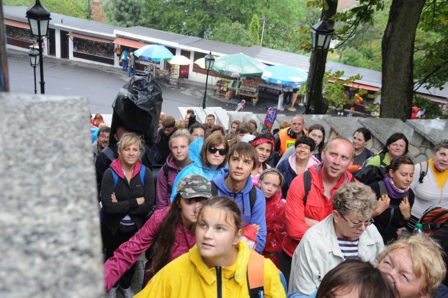 Strumień opolski dociera na Górę św. Anny