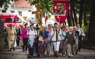 Tradycyjnie już na święto Wniebowzięcia NMP do Fromborka przyszli pielgrzymi z Braniewa