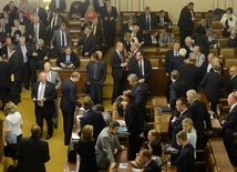 Czeski Parlament się rozwiązał