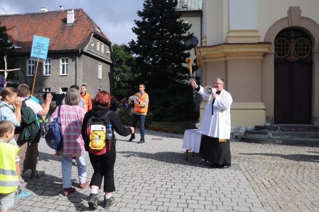 Pielgrzymka gościła w Strzelcach Opolskich