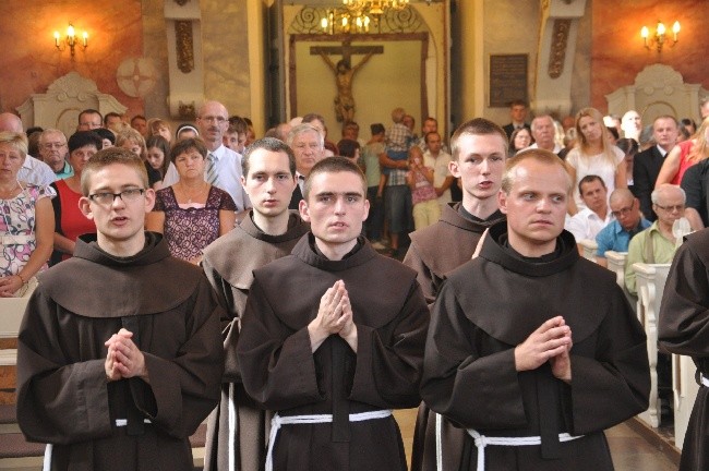 Obłóczyny u franciszkanów