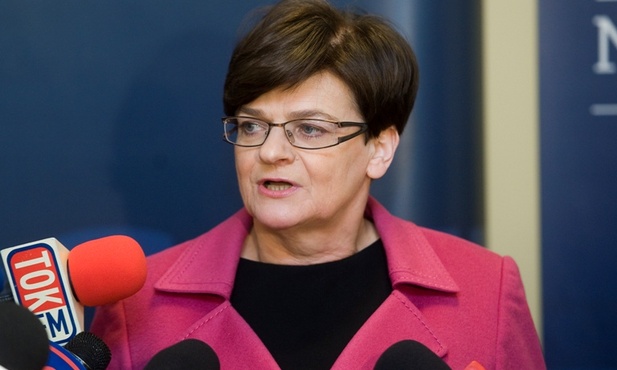 Prawie 7 tys. nauczycieli bez pracy