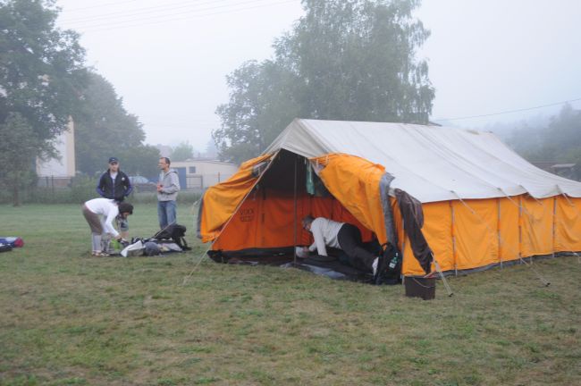 Pielgrzymkowe miasteczko namiotowe