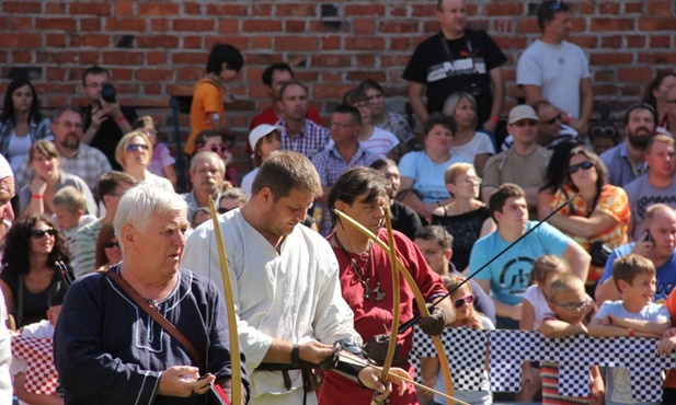 Podczas turnieju o Srebrną Brzechwę walczyli łucznicy