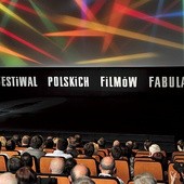  W ramach festiwalu odbędą się warsztaty pisania scenariuszy filmowych, wykłady mistrzowskie, m.in. Filipa Bajona, oraz szereg pokazów specjalnych