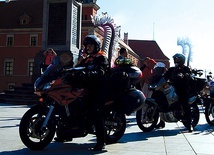  83 motocyklistów wyruszyło na Kresy