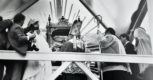 Koronacja cudownej Piety