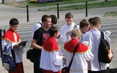 Ministranckie pielgrzymowanie do katedry cz. 1.