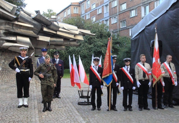 Uroczystości w hołdzie gdańskim Pocztowcom