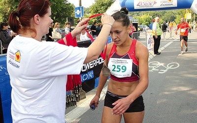 Angelika Stanek w kategorii kobiet triumfowała zarówno w biegu indywidualnym, jak i rodzinnym