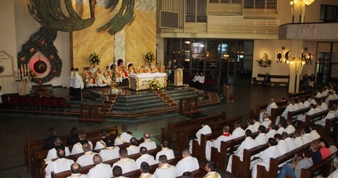 Eucharystia w bielskim kościele NSPJ