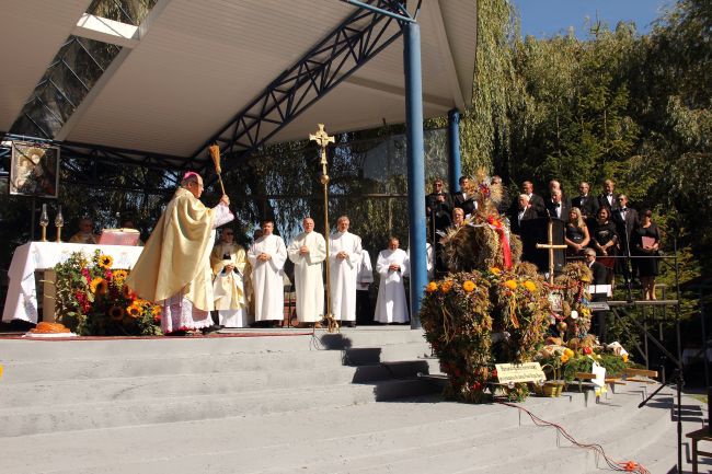 Uroczystości w trąbkowskim sanktuarium