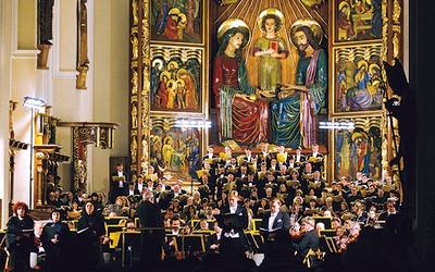 Hymn „Gaude Mater Polonia” powstał osiem wieków temu, a wciąż jest wykonywany przez chóry w kościołach i salach koncertowych