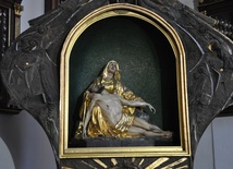 Łaskami słynąca Pieta w tarnowskiej katedrze