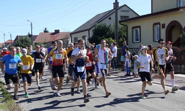 Duathlon makowski spotkał się z dużym zainteresowaniem