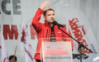 - Nie wierzcie propagandzie polityczno-biznesowej! - nawoływał Piotr Duda