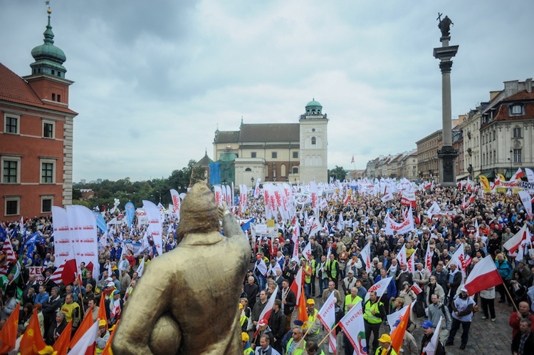 Marsz Gwiaździsty - kolorowy i stanowczy