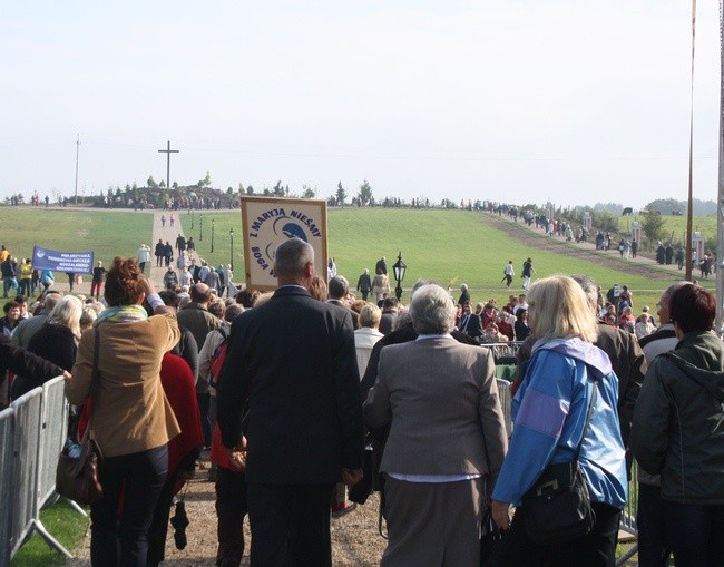 Przybywają do Matki