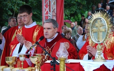 Mszy św. przewodniczył bp K. Nitkiewicz