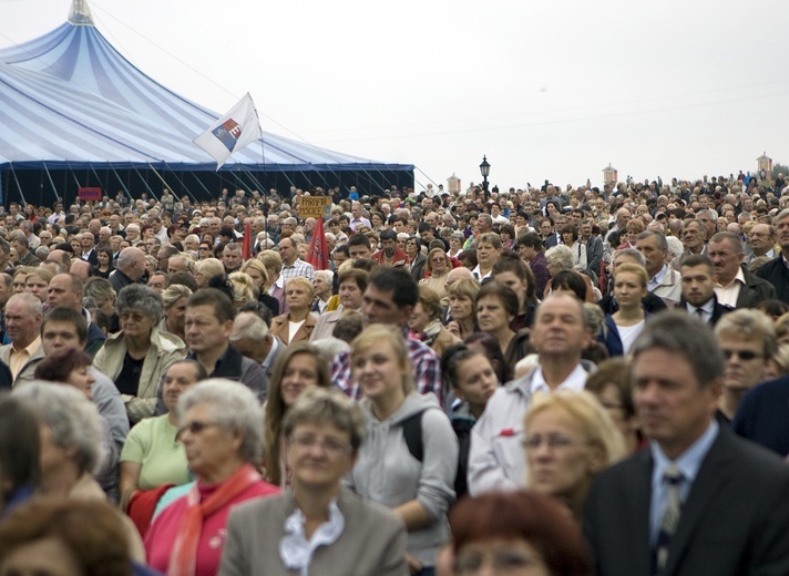 Wielkie święto u Skrzatuskiej Pani cz. 1