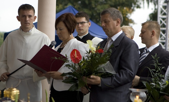 Wielkie święto u Skrzatuskiej Pani cz. 1