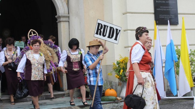 Diecezjalne dożynki w Rudach