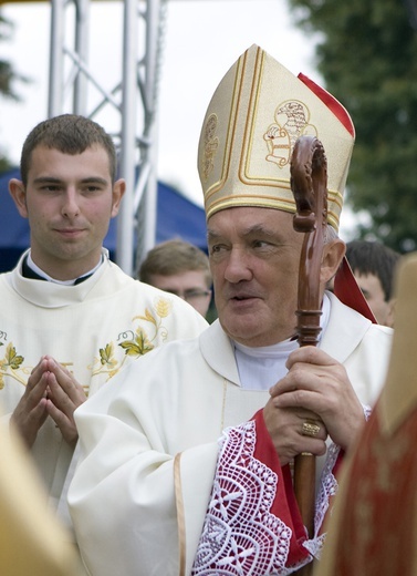 Wielkie święto u Skrzatuskiej Pani cz. 2