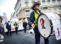  Związkowcy protestowali na ulicach i w miasteczku namiotowym przed sejmem