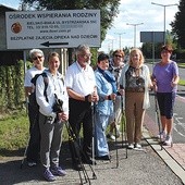 Nordic walking w grupie z Bystrzańskiej ma swoich wytrwałych amatorów