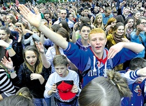 Wiara rozwija się, gdy jest wyznawana i przekazywana. Ona ma entuzjazm, który ma moc zarażania innych, co pokazali uczestnicy Apelu