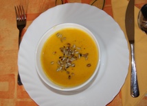 Atutem zupy marchwiowej jest nie tylko jej kolor, ale i smak
