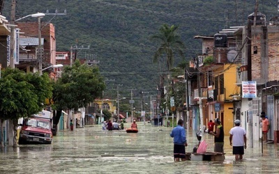 Już 97 ofiar huraganów w Meksyku