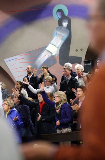 90-lecie "Gościa Niedzielnego", wieczór uwielbienia, cz. 1.