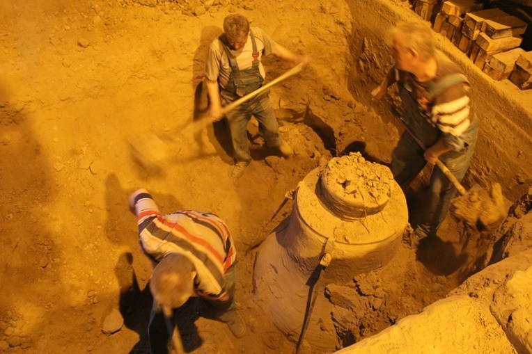 Dzwon ze Śląska dla Doniecka