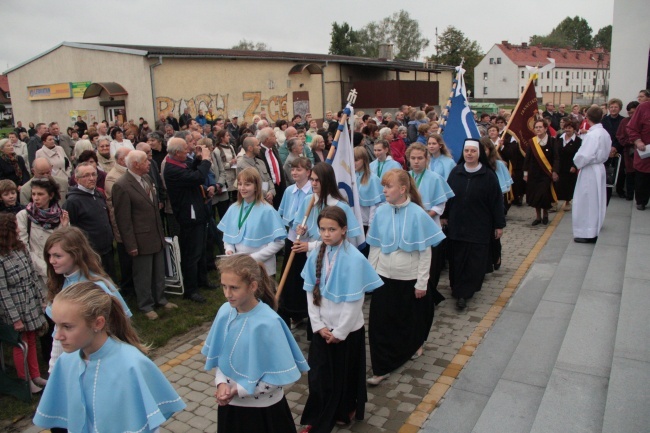 Poświęcenie kościoła św. o. Pio