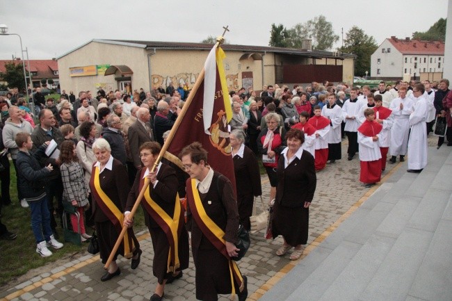 Poświęcenie kościoła św. o. Pio