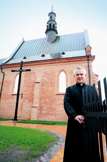 Ks. Andrzej Tuszyński zaprasza do najstarszego kościoła w Radomiu