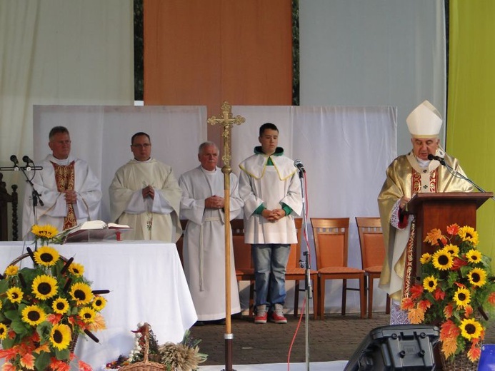 Dożynki Województwa Warmińsko-Mazurskiego w Olsztynku