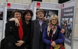 Od lewej: Agnieszka Napiórkowska, Barbara Jaworska (opiekun łowickiej edycji), Marcin Kowalik i Monika Augustyniak