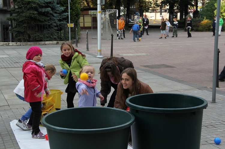 Mariacka Bless Night - "Kids Games" cz.1.