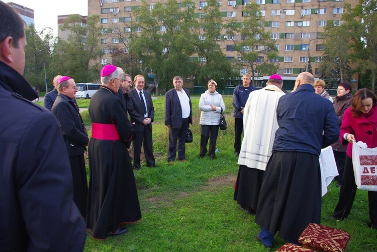 Poświęcenie gruntu pod kaplicę w Trudovskoye